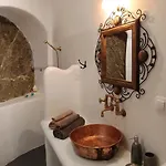 Aliori Art Caves