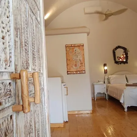 Aliori Art Caves بيت ضيافة ايجيلي