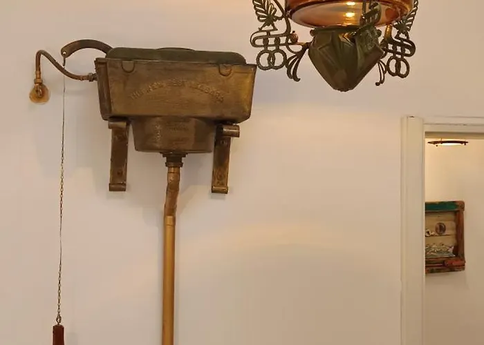 Aliori Art Caves 4* Aegiali