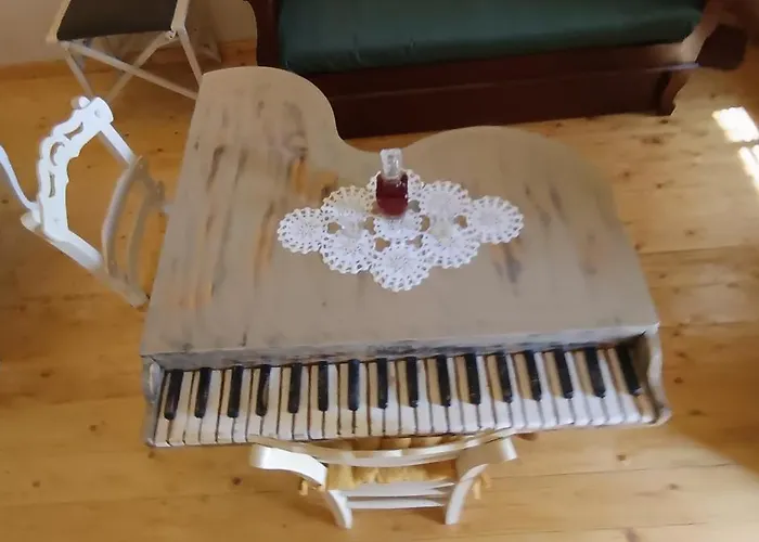 Gasthof Aliori Art Caves