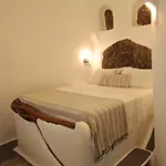 Aliori Art Caves Πανσιόν