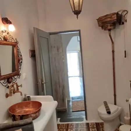 Aliori Art Caves Guest house 4*