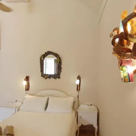 Aliori Art Caves 4* Aegiali