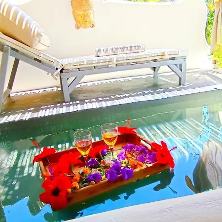 Aliori Art Caves 4* Aegiali