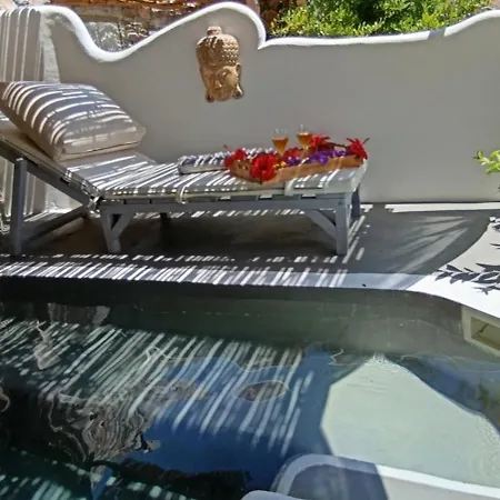 Pensjonat Aliori Art Caves Aegiali